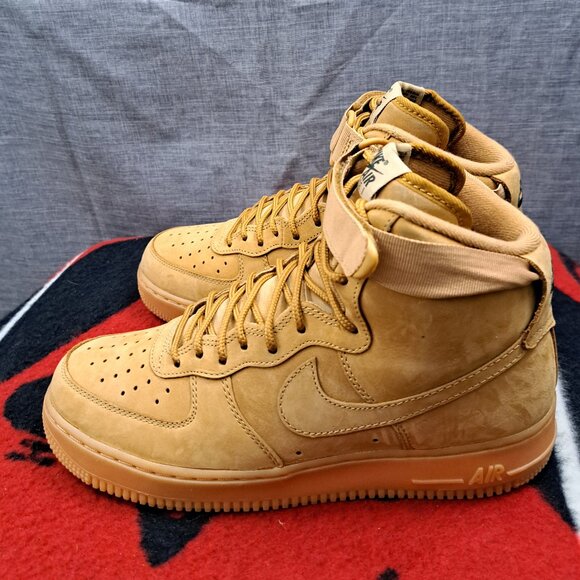 Size 9.5 Women’s NIKE AIR FORCE 1 HI HIGH PREMIUM PRM FLAX-WHEAT 654440-200 2016 - Picture 1 of 13